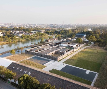 Tsingpu Yangzhou Retreat: Tsingpu Yangzhou撤退: