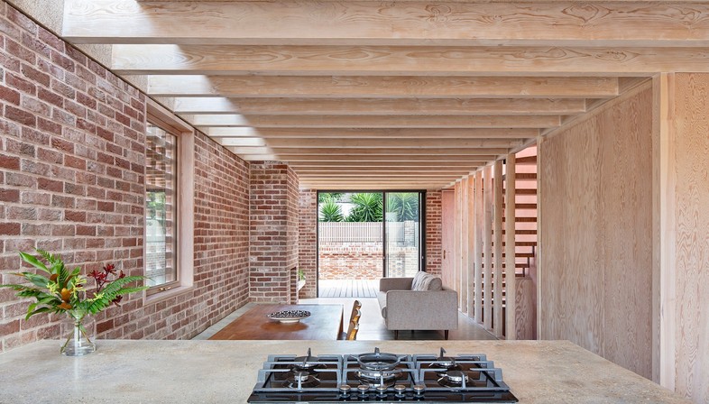 McMahon Architecture: House in Leyton, London
麦克马洪建筑:伦betway必威betway必威敦莱顿的房屋