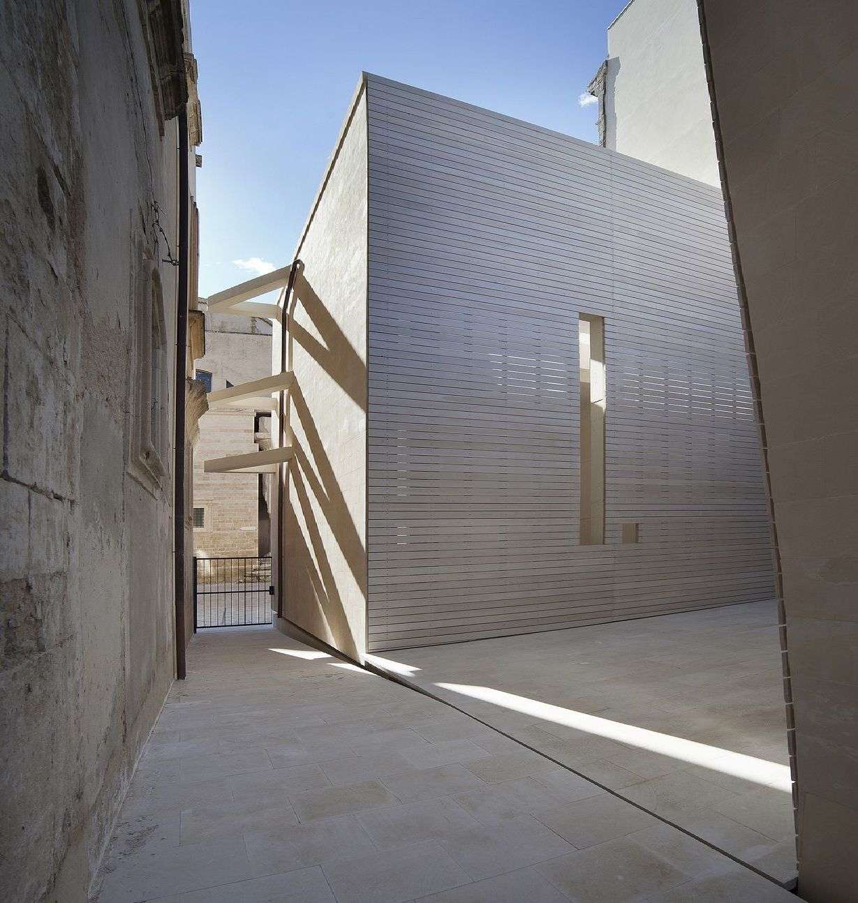 Vincenzo Latina和锡拉丘兹的Artemision Pavilion
