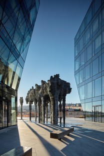 AulíkFišerArchitekti：布拉格的Bo场