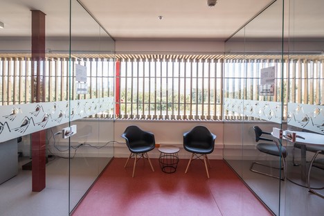 Mazzanti：Plaza del Cauca社区和运营中心
