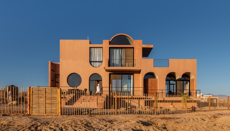 Red Arquitectos的Casa Calafia的Baja California Sur的别墅